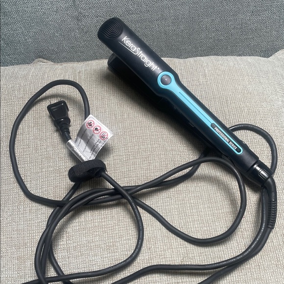 Keratin Straight Blue and Black Hair Straightener - Picture 1 of 1